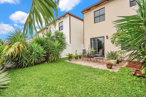 3010 King Palm Way Riviera Beach FL 33410