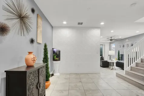 3010 King Palm Way Riviera Beach FL 33410