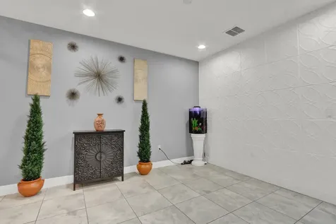 3010 King Palm Way Riviera Beach FL 33410