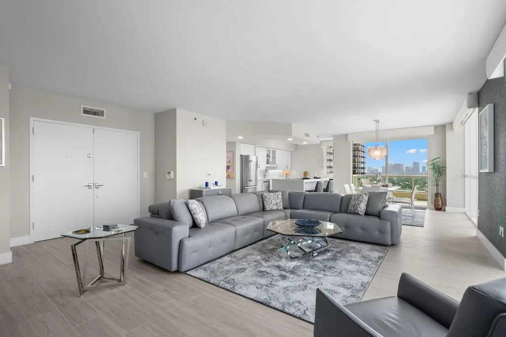 101 S Fort Lauderdale Beach Boulevard Fort Lauderdale FL 33316