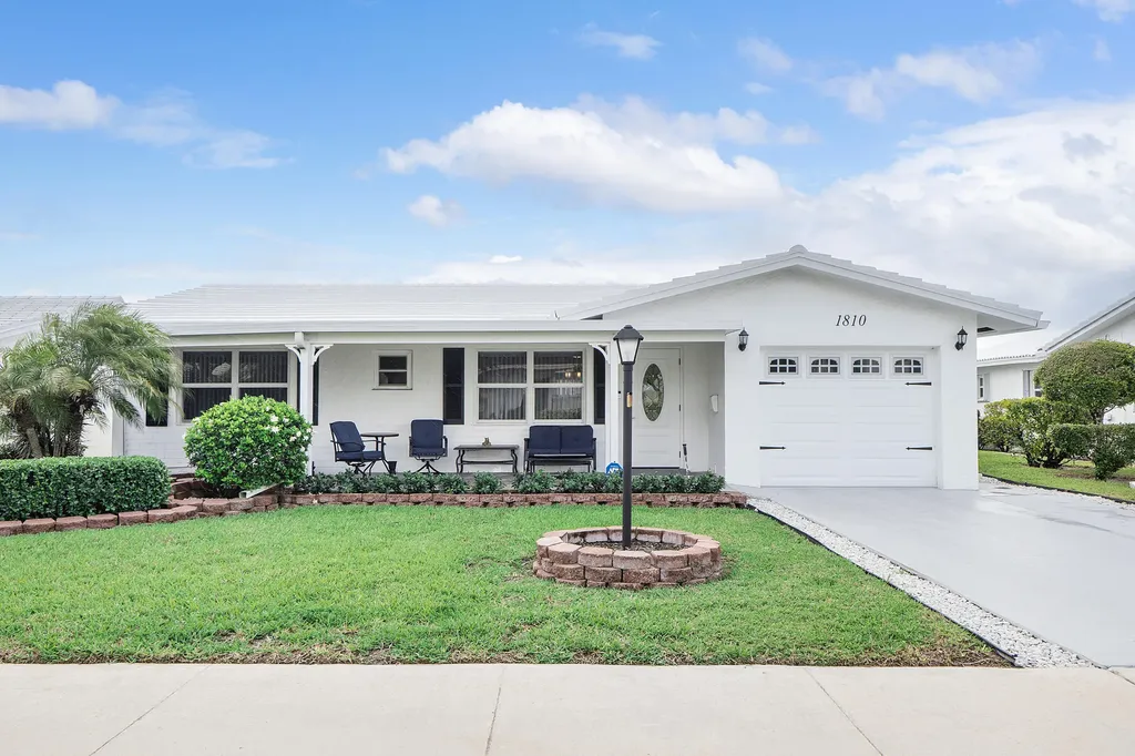 1810 SW 18th Street Boynton Beach FL 33426