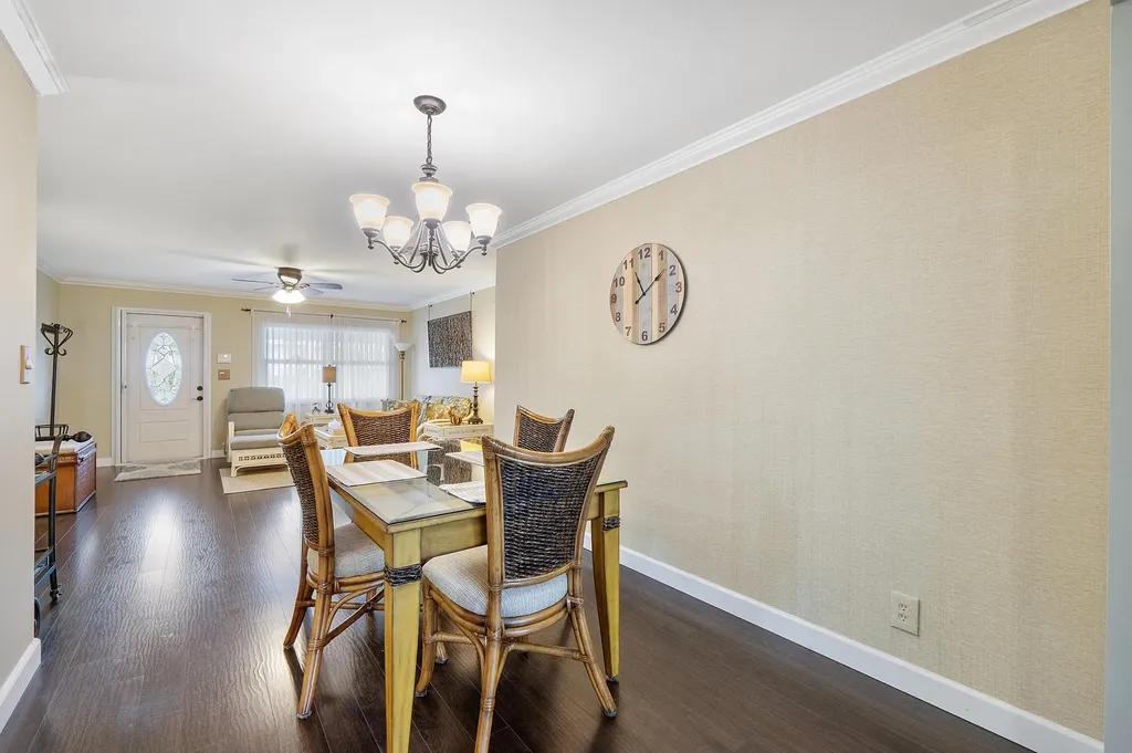 1810 SW 18th Street Boynton Beach FL 33426