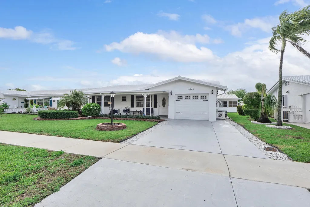 1810 SW 18th Street Boynton Beach FL 33426