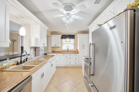 1810 SW 18th Street Boynton Beach FL 33426