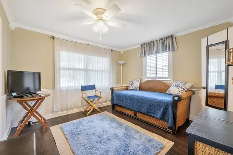 1810 SW 18th Street Boynton Beach FL 33426