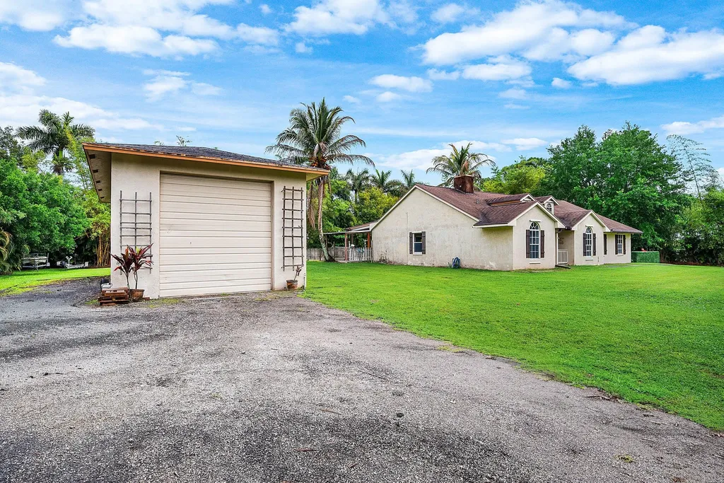 12325 89th Place N West Palm Beach FL 33412