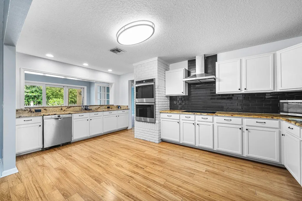12325 89th Place N West Palm Beach FL 33412