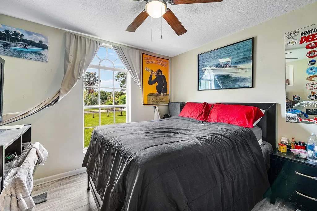 12325 89th Place N West Palm Beach FL 33412