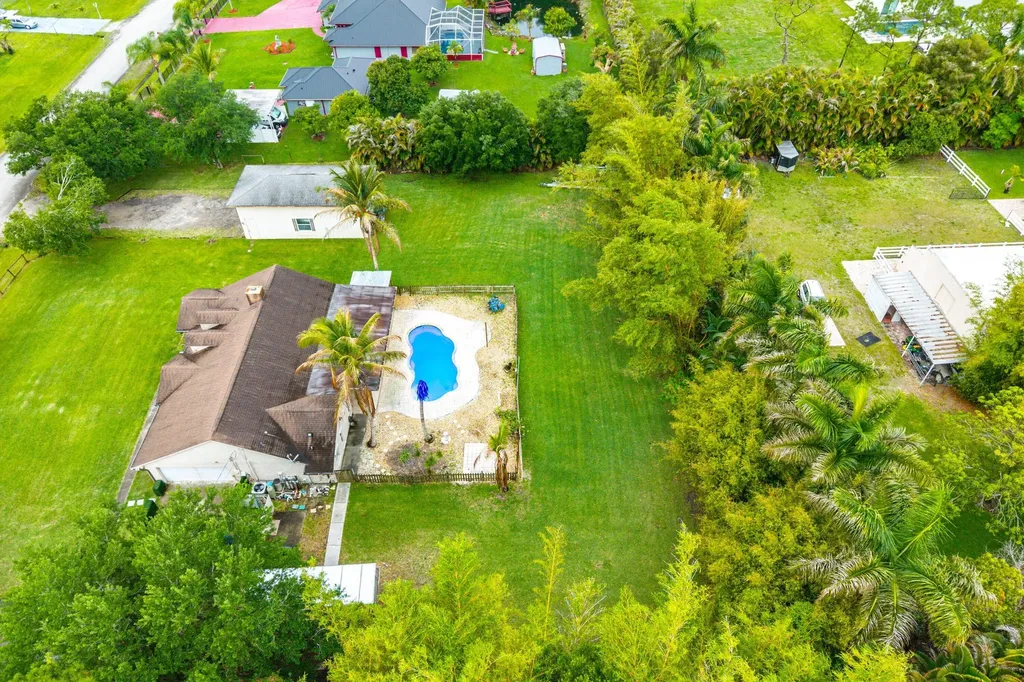 12325 89th Place N West Palm Beach FL 33412