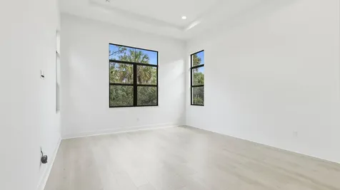 13282 Artisan Circle Palm Beach Gardens FL 33418
