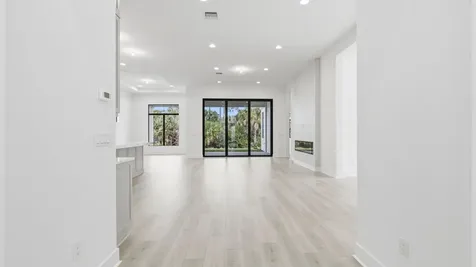 13282 Artisan Circle Palm Beach Gardens FL 33418