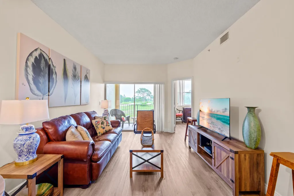 2080 Greenview Shores Boulevard Wellington FL 33414