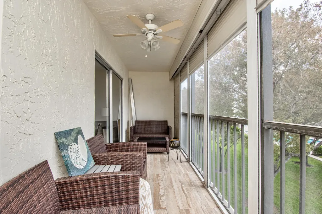 7286 Huntington Lane Delray Beach FL 33446