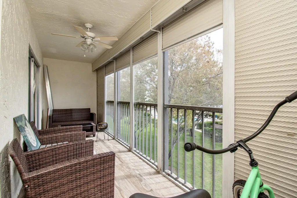 7286 Huntington Lane Delray Beach FL 33446