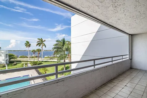 3701 S Flagler Drive West Palm Beach FL 33405