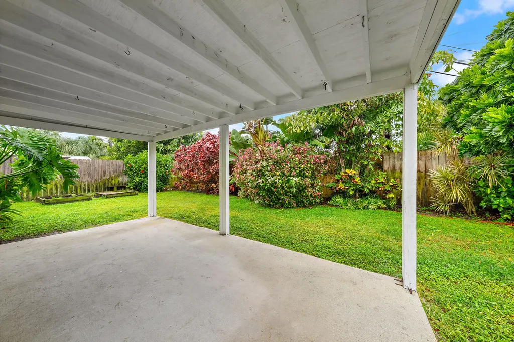 401 Riverside Drive Palm Beach Gardens FL 33410