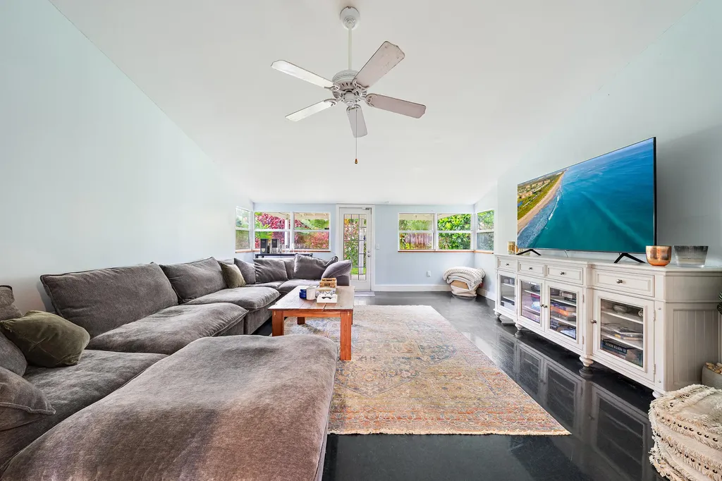 401 Riverside Drive Palm Beach Gardens FL 33410
