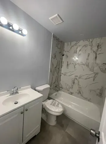 780 NE 46th Court Oakland Park FL 33334