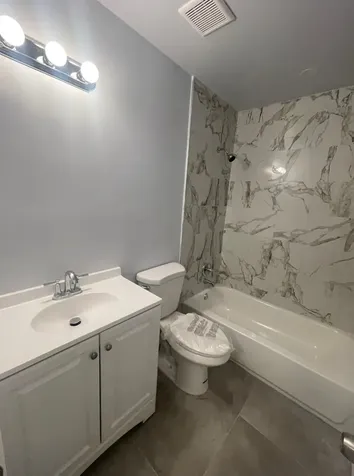 780 NE 46th Court Oakland Park FL 33334