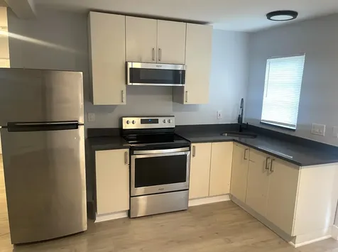 780 NE 46th Court Oakland Park FL 33334