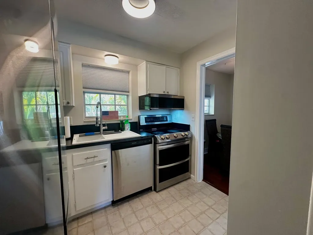 148 Yacht Club Drive North Palm Beach FL 33408
