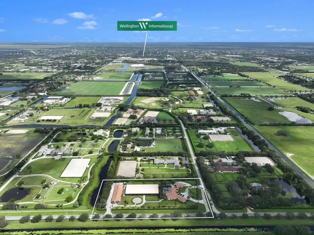 4985 Stables Way Wellington FL 33414