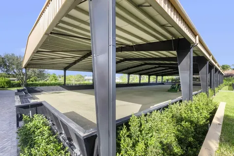4985 Stables Way Wellington FL 33414