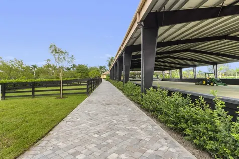 4985 Stables Way Wellington FL 33414