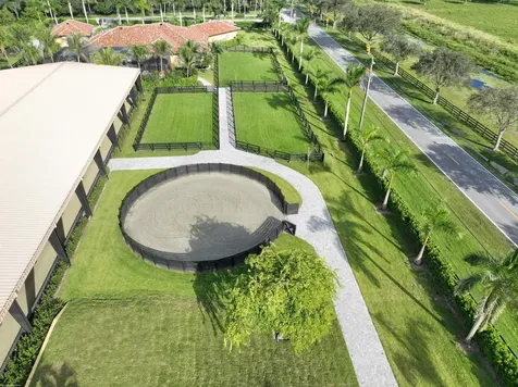 4985 Stables Way Wellington FL 33414