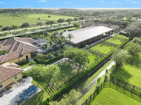 4985 Stables Way Wellington FL 33414