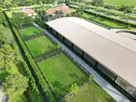 4985 Stables Way Wellington FL 33414