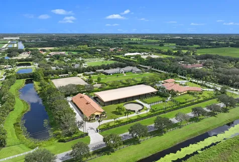 4985 Stables Way Wellington FL 33414
