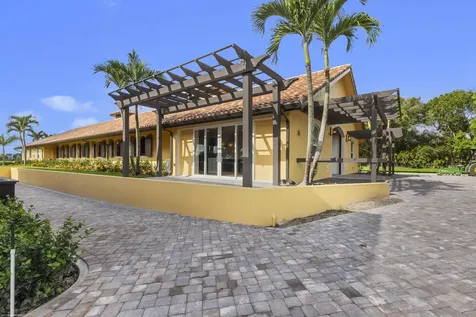 4985 Stables Way Wellington FL 33414