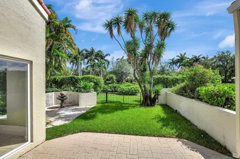 7477 Campo Florido Boca Raton FL 33433