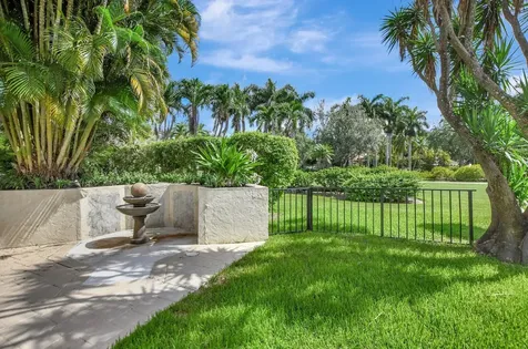 7477 Campo Florido Boca Raton FL 33433