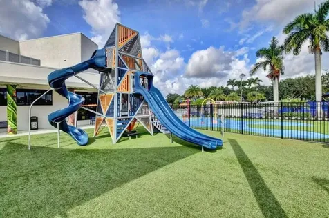 7477 Campo Florido Boca Raton FL 33433