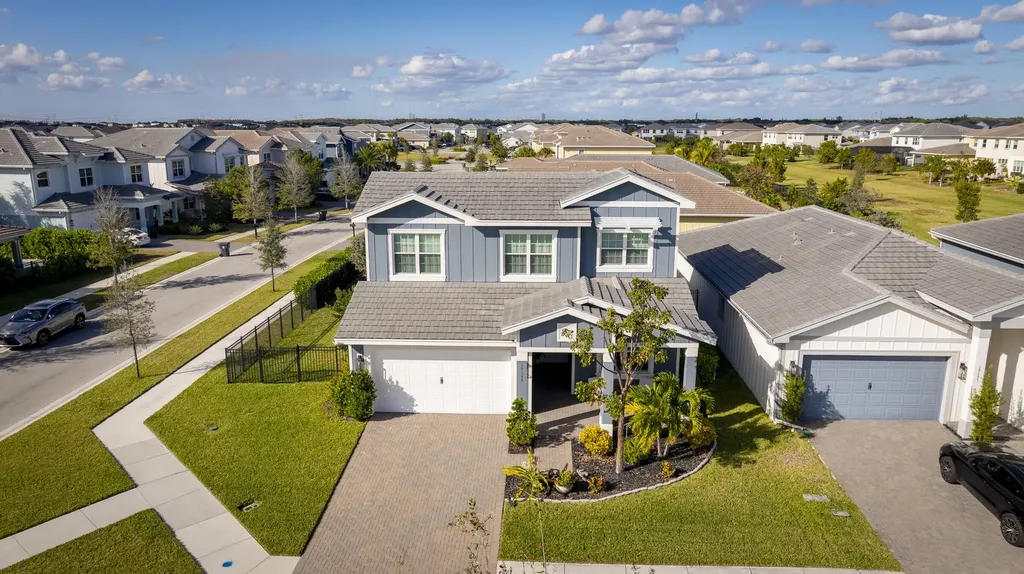 19199 Rolling Acres Road Loxahatchee FL 33470