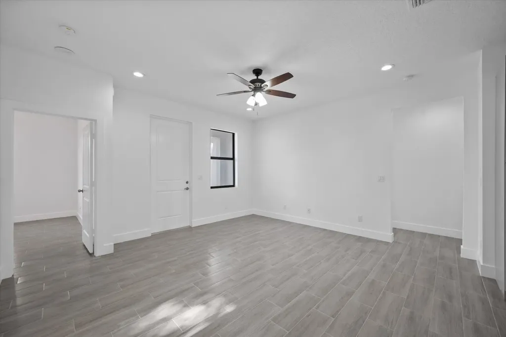 141 W 16th Street West Palm Beach FL 33404