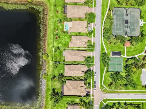 2905 Siena Circle Wellington FL 33414
