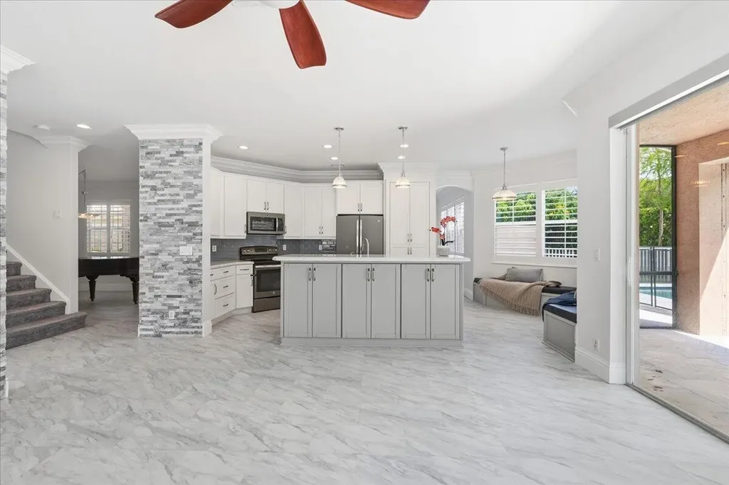 7453 Via Luria Lake Worth FL 33467