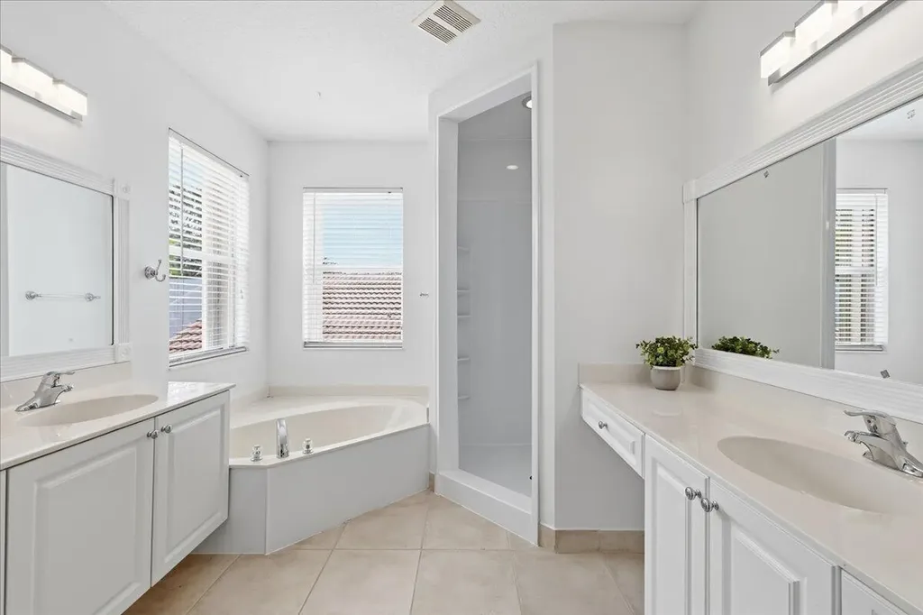 7453 Via Luria Lake Worth FL 33467