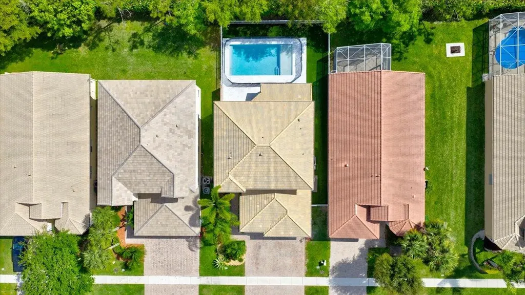 7453 Via Luria Lake Worth FL 33467