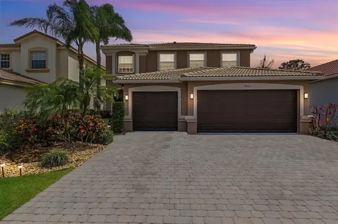 7453 Via Luria Lake Worth FL 33467