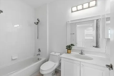 7453 Via Luria Lake Worth FL 33467