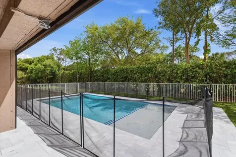 7453 Via Luria Lake Worth FL 33467