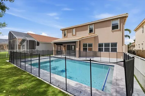 7453 Via Luria Lake Worth FL 33467