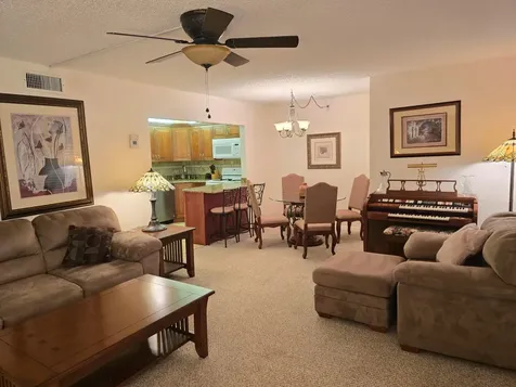 317 Pine Ridge Circle Greenacres FL 33463