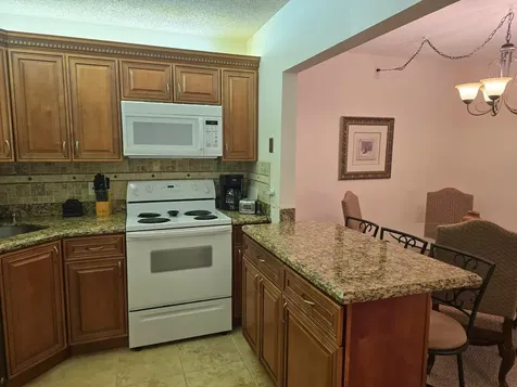 317 Pine Ridge Circle Greenacres FL 33463