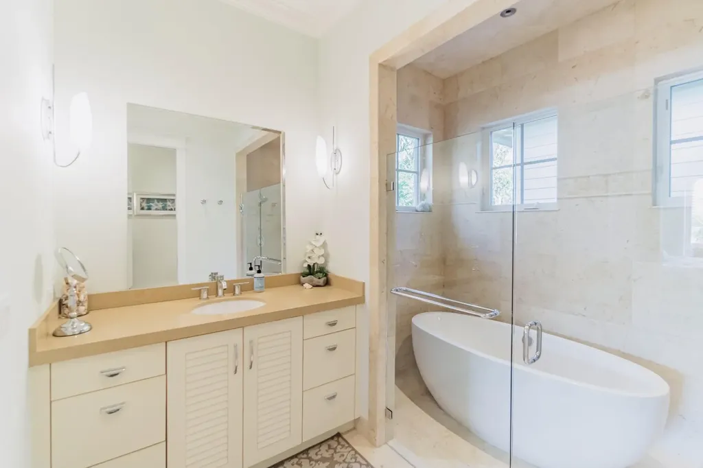 1127 Miramar Drive Delray Beach FL 33483