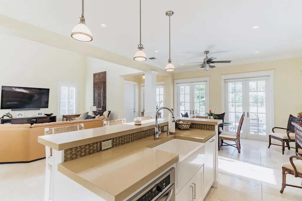 1127 Miramar Drive Delray Beach FL 33483